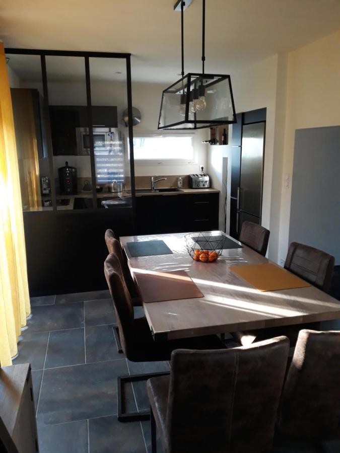 Chambre Double Au Calme Proche Puy Du Fo Lägenhet Le Boupère Exteriör bild